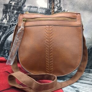 T-shirt And Jeans Leather Crossbody